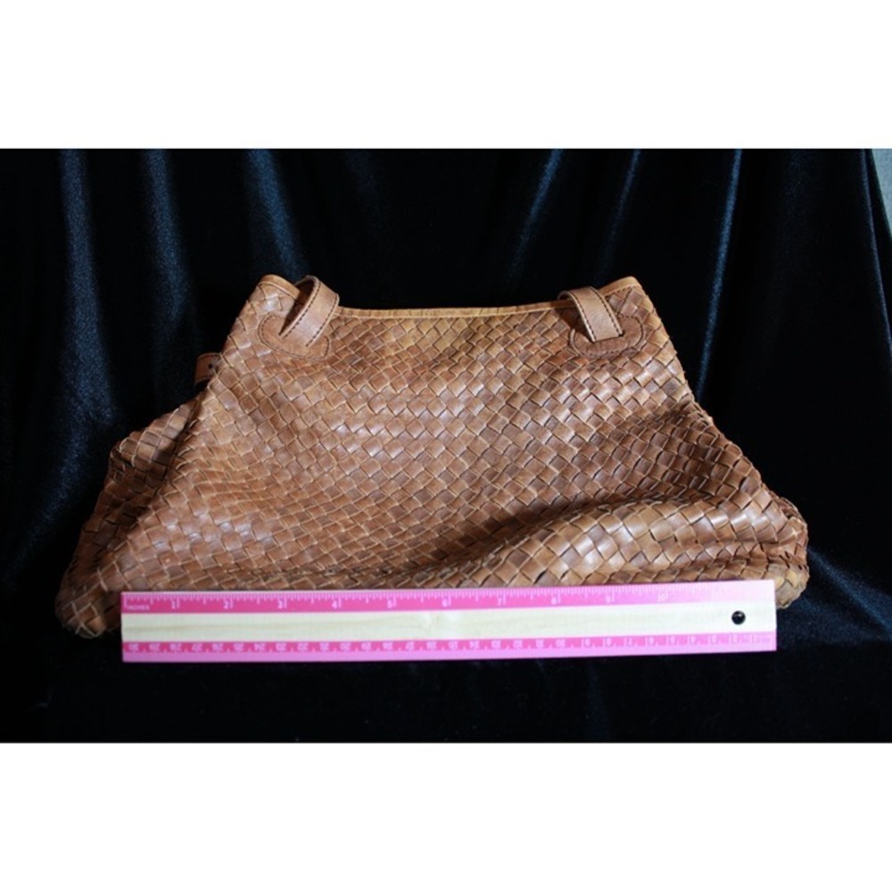 Valentina Leather Handbag - Picture 4 of 12